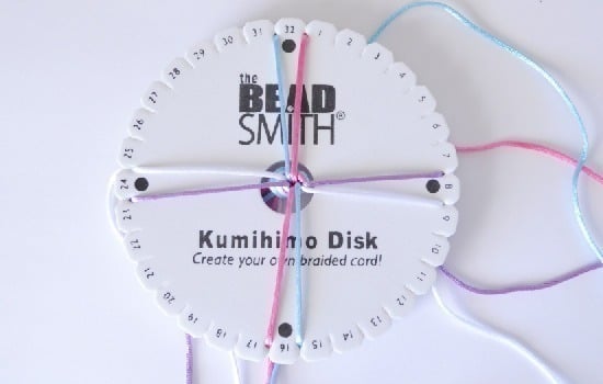 How to braid a heart pattern on a Kumihimo braiding disc