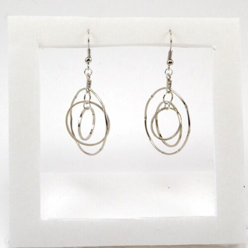 Easy Swinging Jump Ring Earrings Tutorial ⋆ Dream a Little Bigger