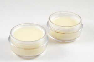 This beeswax and honey lip balm is divine! Plus a little add in makes it great for cold sores!