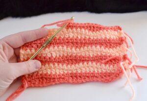 It may look complicated but the wave crochet stitch is super easy with a pictorial!