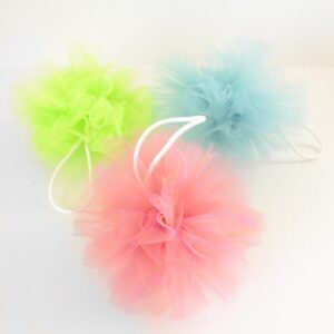 How fun! Make your own shower poufs!