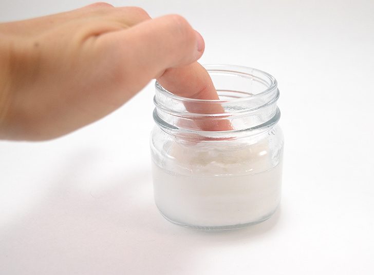 With only 3 things you can make homemade toner pads for acne. Be it stress, hormonal or teenage angst, these are amazing!