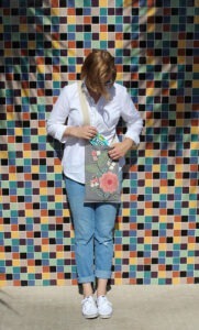 Have you SEEN how cute the placemats are at Target? Turn one into a purse. Genius!