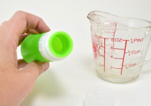 Soothe that painful sunburn naturally with this homemade aloe and lavender sunburn care. It's so soothing and will help you sleep!