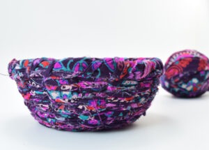 Put that scrap fabric to good use and learn how to weave a fabric bowl!