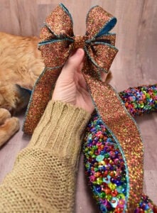 Wow! You can make a pretty ribbon bow in just a few minutes. This is the easiest way I've seen, yet!