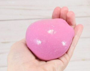 Thicker and more firm than slime, this homemade play putty only requires 2 ingredients!