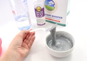 Can you believe it? Holographic slime is so fun and sort of space age - the kids'll love it! If only the pictures did it justice!
