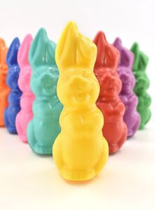 Learn how to mold chocolate with these adorable rainbow bunnies and perfectly match your chocolate bunny with this year's Easter baskets!