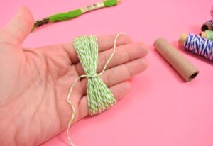 These 5 minute baker's twine tassels are so adorable and cost about 33 cents apiece - seriously why buy when DIY is so cheap?!?