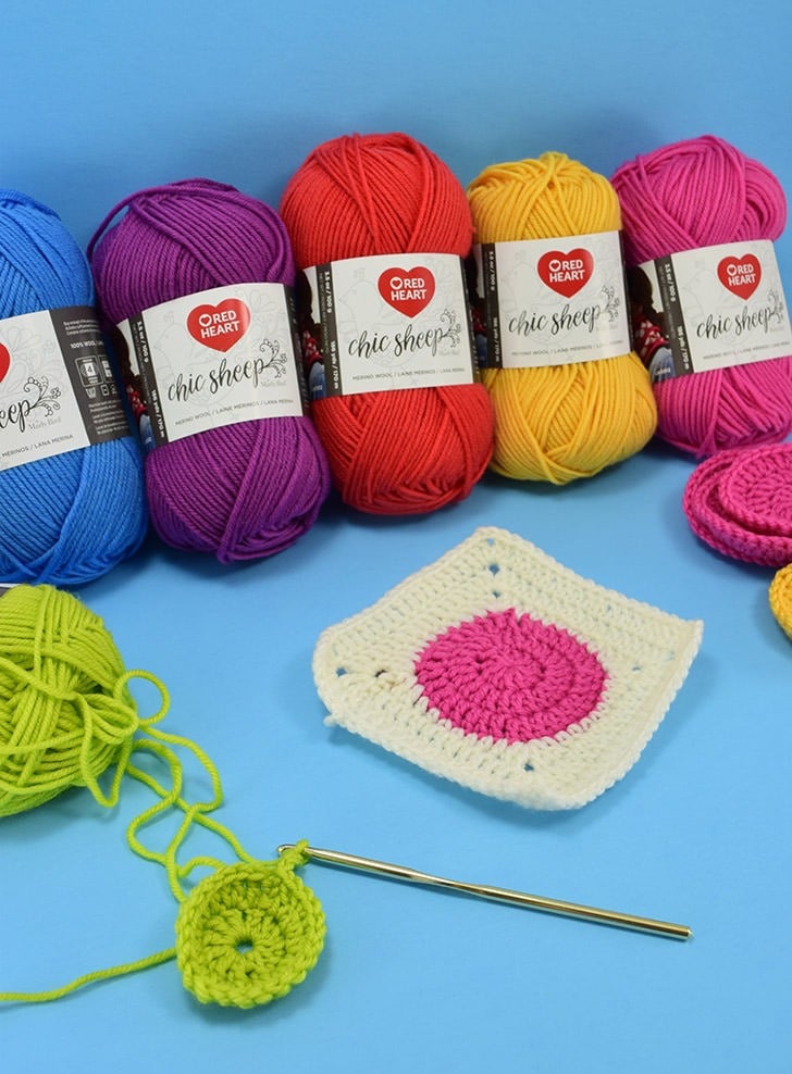 How to stitch a Red Heart All-In-One Granny Square