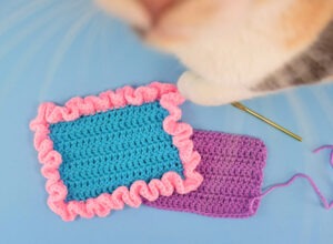 Want to surround your crochet project with a fun frill with ease? This crochet ruffle could NOT be easier and it doesn't matter how many stitches you have!