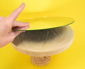 Any cake looks even more impressive on a mirrored cake stand! See how to make one that is the perfect size for the cakes you bake most often!