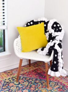 Crochet a polka dot afghan with this free pattern!