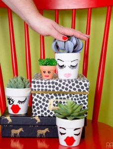 Looking to use up your vinyl scraps? These vinyl scrap projects are little on product but big on impact!