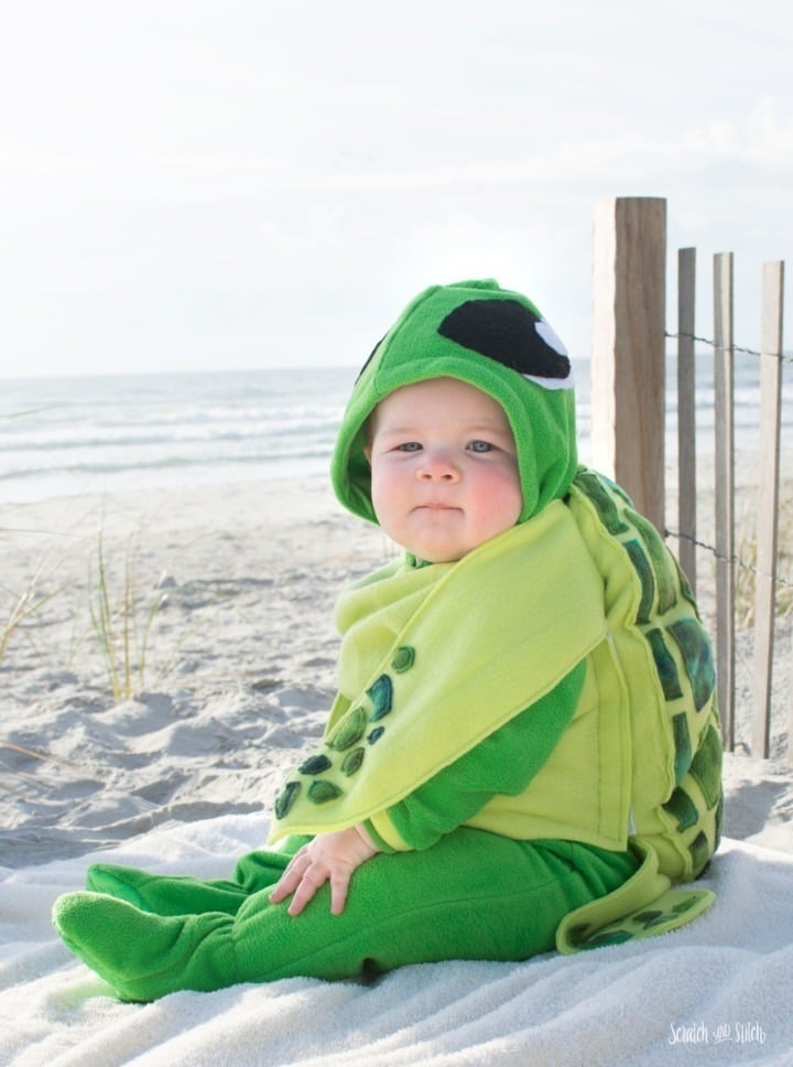 Homemade Halloween costumes are the absolute best! Check out these amazing yet easy DIY costumes that will turn heads while trick or treating!