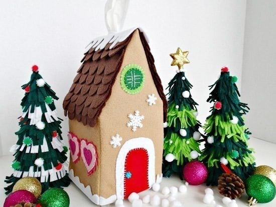 Gingerbread is one of the most festive holiday things I can think of. Check out all of these amazing gingerbread inspired crafts perfect for your homemade holidays!
