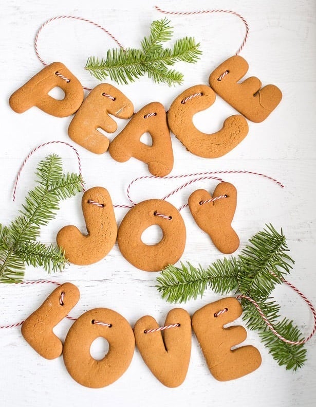Gingerbread is one of the most festive holiday things I can think of. Check out all of these amazing gingerbread inspired crafts perfect for your homemade holidays!
