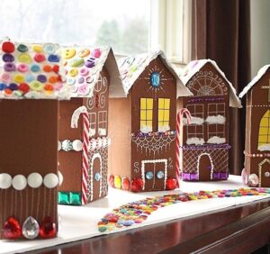 Gingerbread is one of the most festive holiday things I can think of. Check out all of these amazing gingerbread inspired crafts perfect for your homemade holidays!
