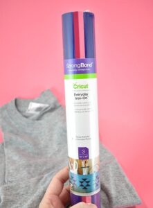 Thinking about getting a Cricut Easy Press 2? Here's what you need to know!