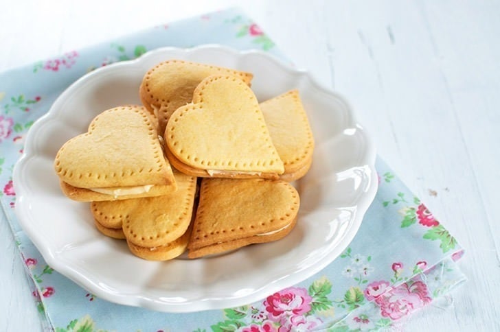If you love hearts you will simply adore these amazing heart-shaped desserts that are perfect for Valentine's Day or just because!