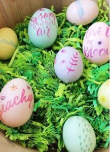 Tired of run-of-the-mill Easter eggs? Check out this amazing collection of unique, fun and gorgeous ways to decorate your Easter eggs this year!