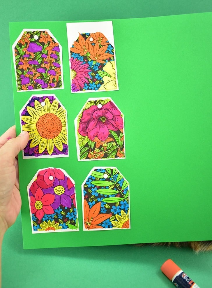 Grab these fabulous free floral gift tags to color and adorn your hand wrapped gifts. So simple but adds so much personality!