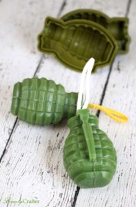 Check out these gorgeous, colorful and sometimes totally surprising soaps that you can make with easy to follow tutorials!
