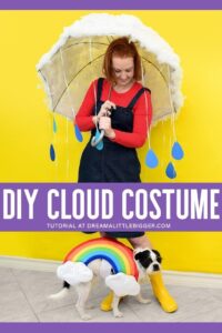 Make this adorable DIY cloud costume using an umbrella!