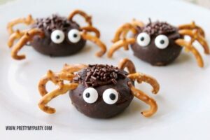 Amazing Halloween Sweet Treats and Spooky Recipes
