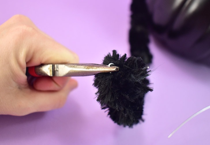 Curve any bare wires to prevent cuts when handled by children.