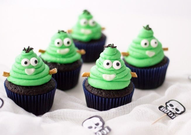  Halloween is the time to enjoy sweet treats! Check out these amazing sweet Halloween recipes with a dash of spooky!