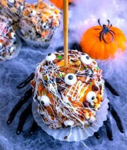 Halloween is the time to enjoy sweet treats! Check out these amazing sweet Halloween recipes with a dash of spooky!