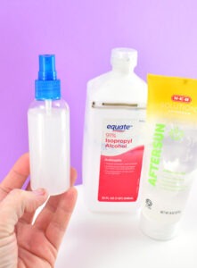 Have germs got you down? Check out this easy to make DIY hand sanitizer spray in a pinch. It only takes 2 ingredients that you might already have on hand!