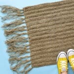 This crochet jute doormat has amazing texture and durability. Using only the half double crochet stitch, this is a good project for even if new to crochet.