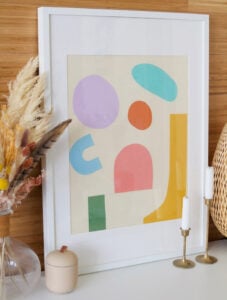Empty walls but not much of an artist? Check out a whole load of DIY wall art that are not paintings, perfect for any skill level!