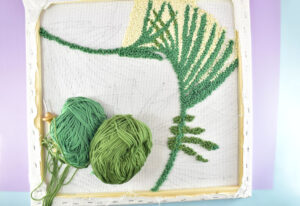 Check out this totally free palm frond punch needle. It is modern embroidery at its finest!