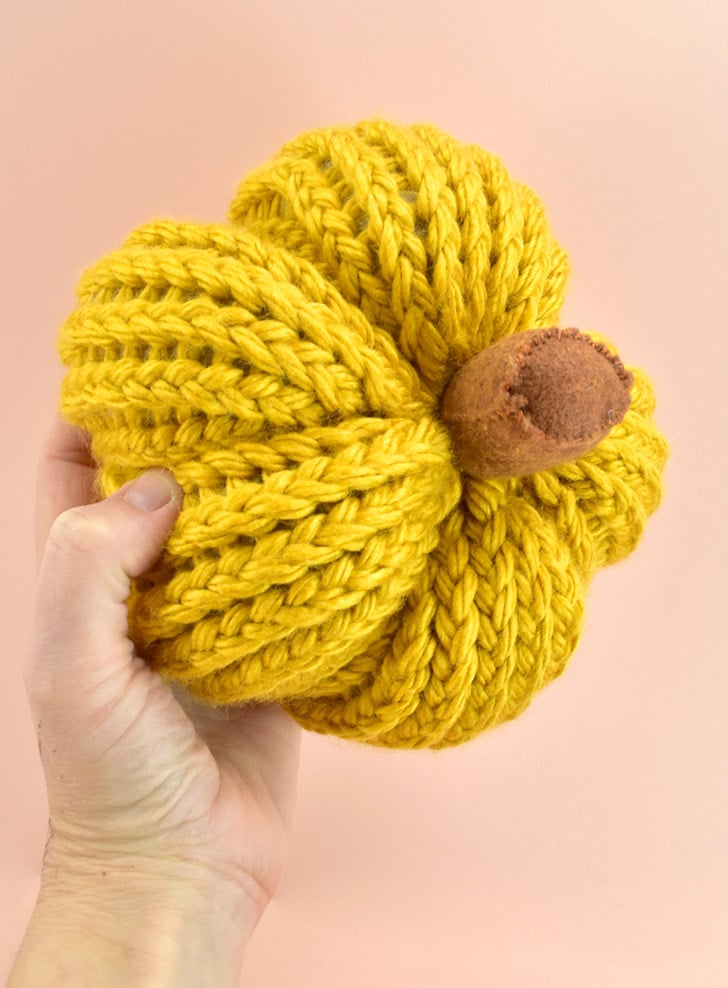 How to Loom Knit a Pumpkin Hat - Instructables