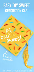 Want an adorable and unique DIY graduation cap but short on time? Check out 3 amazing DIY graduation caps that are 30 minutes or less!