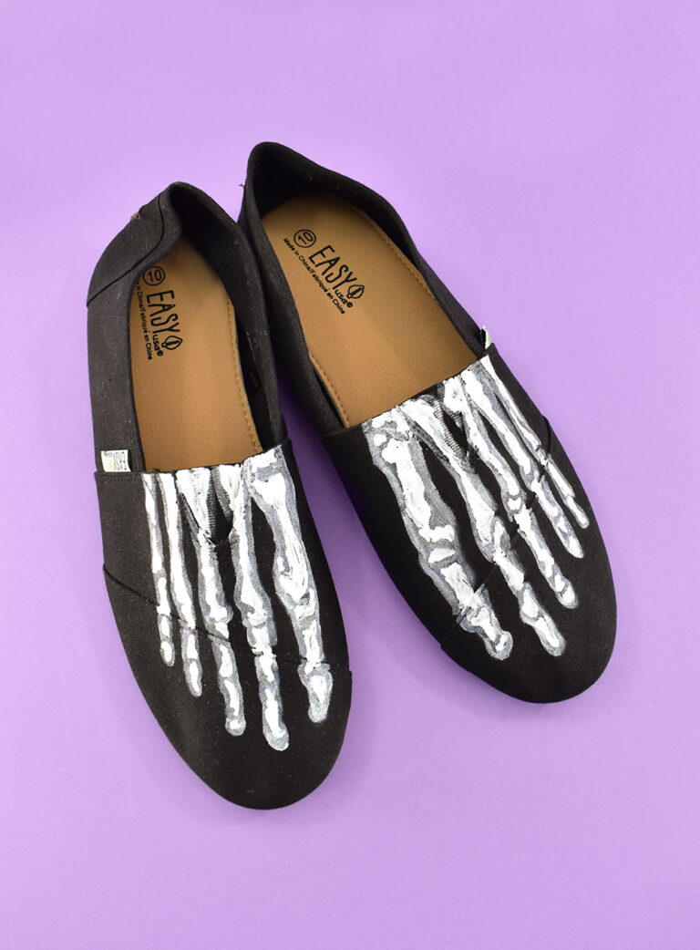 DIY Skeleton Feet Shoes 2 Ways! ⋆ Dream a Little Bigger
