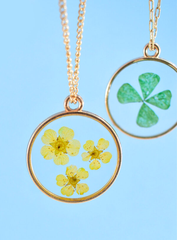 Learn how to fill open back bezels with resin in this easy to follow tutorial.